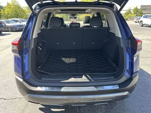 Certified 2023 Nissan Rogue SL w/ SL Premium Package image 33