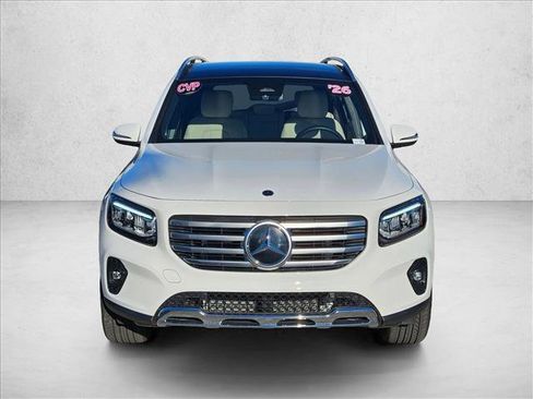 Used 2026 Mercedes-Benz GLB 250 image 2