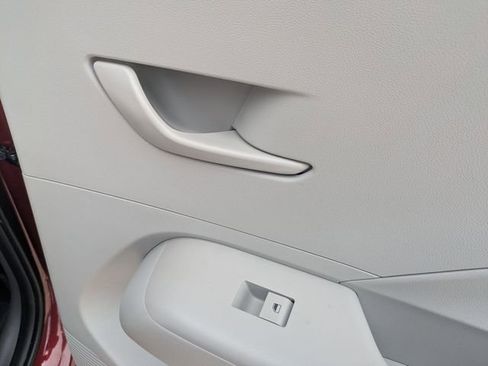 Used 2025 Hyundai Kona SEL image 27