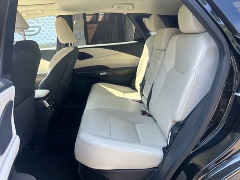 Used 2023 Lexus RX 350h w/ Accessory Package (K3) AWD/4WD image 13