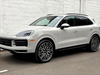 New 2025 Porsche Cayenne E-Hybrid