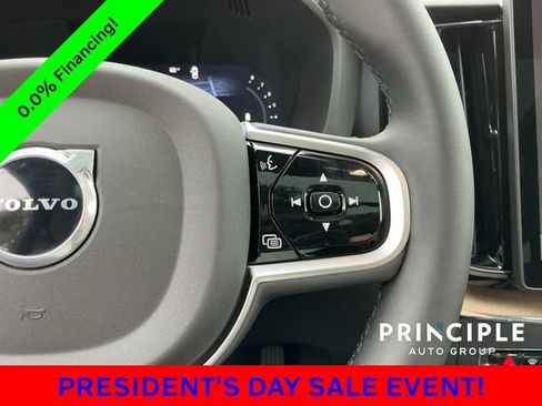 New 2026 Volvo XC60 B5 Plus w/ Climate Package image 21