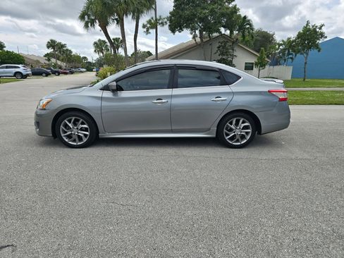 Used 2014 Nissan Sentra SR w/ SR Driver Package image 8