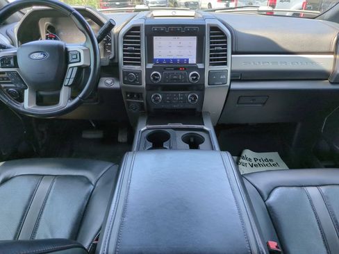 Used 2021 Ford F250 Platinum w/ FX4 Off-Road Package AWD/4WD image 17