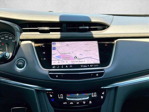 Used 2024 Cadillac XT5 Sportv w/ Platinum Package AWD/4WD image 8