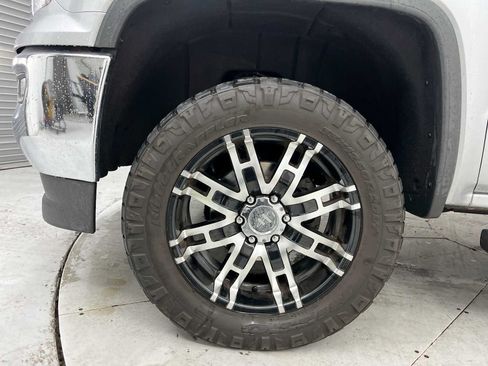 Used 2016 GMC Sierra 1500 SLT w/ SLT Premium Package AWD/4WD image 24