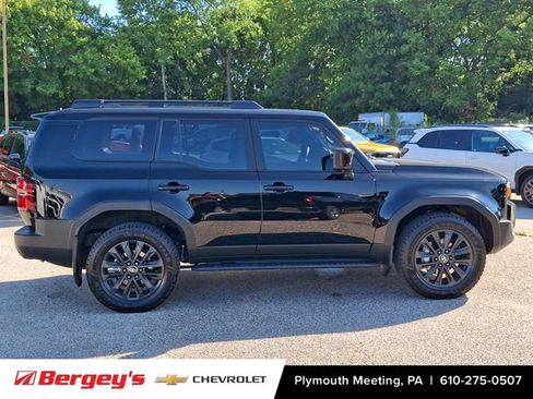 Used 2024 Toyota Land Cruiser w/ Premium Package AWD/4WD image 9