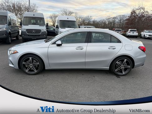 Certified 2022 Mercedes-Benz A 220 4MATIC image 5