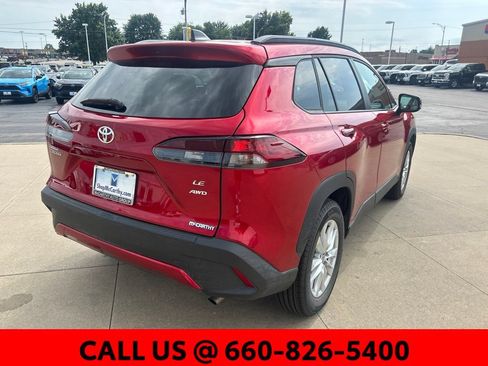 Certified 2026 Toyota Corolla Cross LE w/ Moonroof Package AWD/4WD image 9