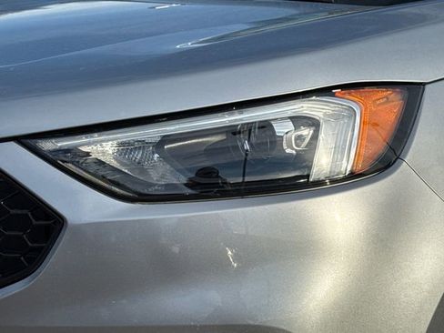 Certified 2022 Ford Edge ST-Line image 4