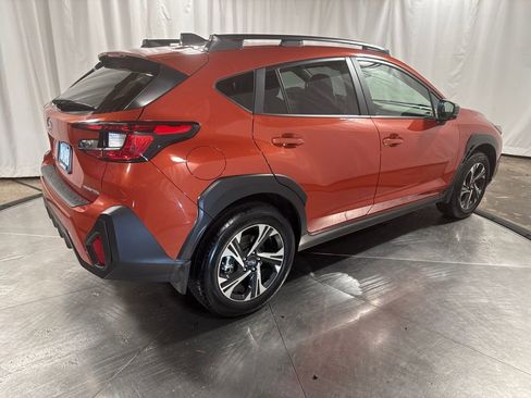 Used 2025 Subaru Crosstrek 2.0i Premium image 8