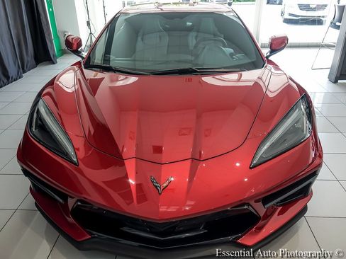Used 2021 Chevrolet Corvette Stingray Coupe w/ Z51 Performance Package RWD image 6