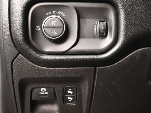 Used 2022 RAM 1500 Rebel w/ Rebel Level 2 Equipment Group AWD/4WD image 19