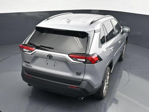 Used 2023 Toyota RAV4 XLE Premium AWD/4WD image 25