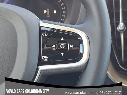 Used 2026 Volvo XC60 B5 Plus w/ Protection Package Premier AWD/4WD image 29
