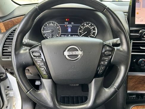 Used 2022 Nissan Armada SL AWD/4WD image 21