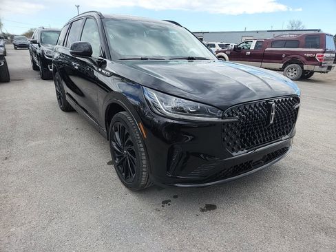 Used 2026 Lincoln Aviator Reserve w/ Jet Appearance Package AWD/4WD image 5