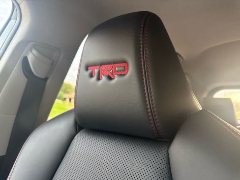 Used 2020 Toyota RAV4 TRD Off-Road w/ TRD Off-Road Weather Package AWD/4WD image 11
