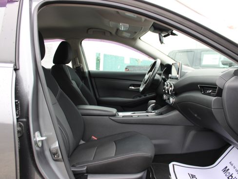 Certified 2022 Nissan Sentra SV image 13