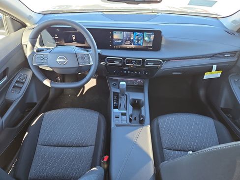 New 2026 Nissan Sentra SV w/ SV Convenience Package FWD image 12