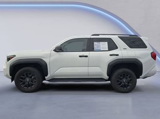Used 2025 Toyota 4Runner SR5 video 2