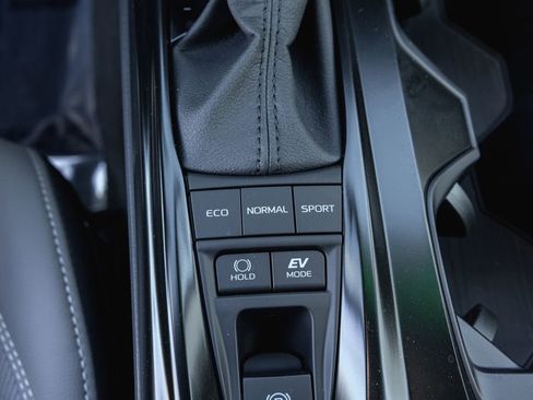 Used 2026 Toyota Camry SE w/ Convenience Package FWD image 19