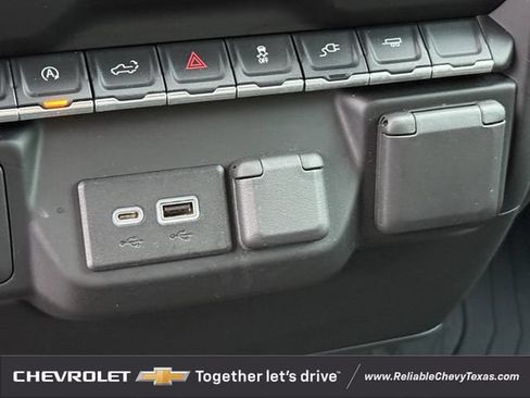 Used 2022 Chevrolet Silverado 1500 Custom w/ Safety Confidence Package RWD image 20