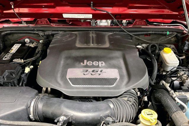 Used 2012 Jeep Wrangler Sport AWD/4WD image 10