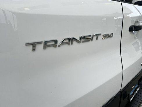 Used 2023 Ford Transit 350 XLT image 31