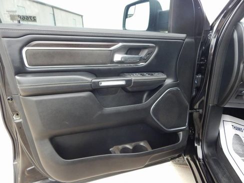 Used 2025 RAM 1500 Laramie image 17