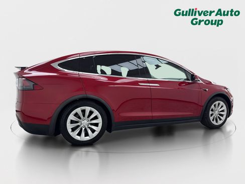 Used 2018 Tesla Model X 100D AWD/4WD image 9