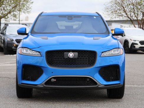 Used 2020 Jaguar F-PACE SVR image 2