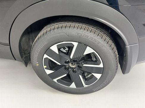 New 2026 Nissan Kicks SV w/ Cold Weather Package image 9