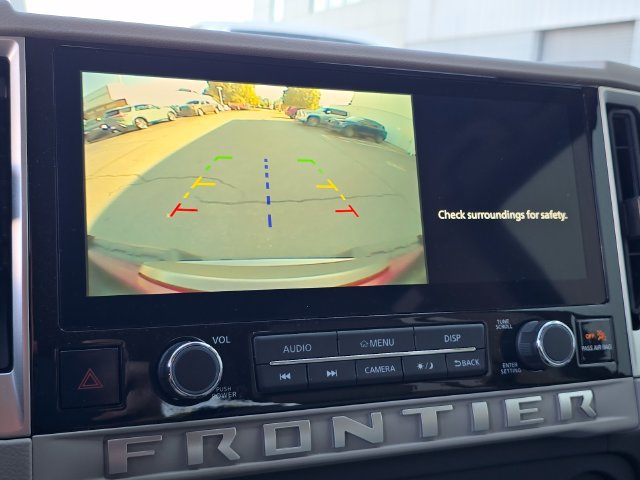 Certified 2025 Nissan Frontier SV AWD/4WD image 17
