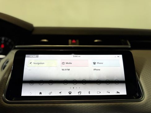 Used 2022 Land Rover Range Rover Velar S image 15