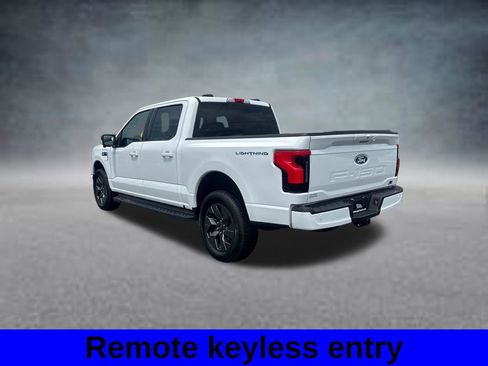 Used 2025 Ford F150 Lightning Flash AWD/4WD image 9