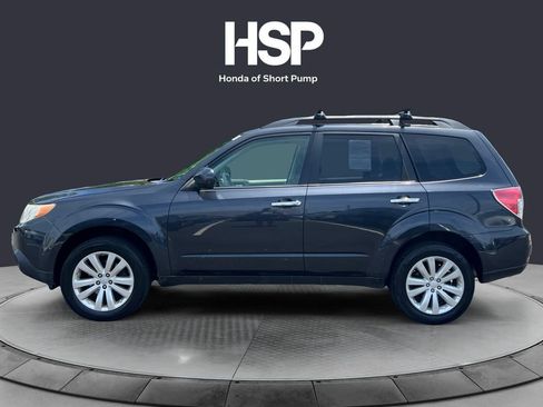 Used 2013 Subaru Forester 2.5X Limited AWD/4WD image 2