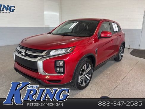 Used 2024 Mitsubishi Outlander Sport SE AWD/4WD image 1