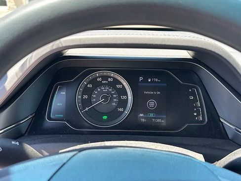 Used 2022 Hyundai Ioniq Blue FWD image 18