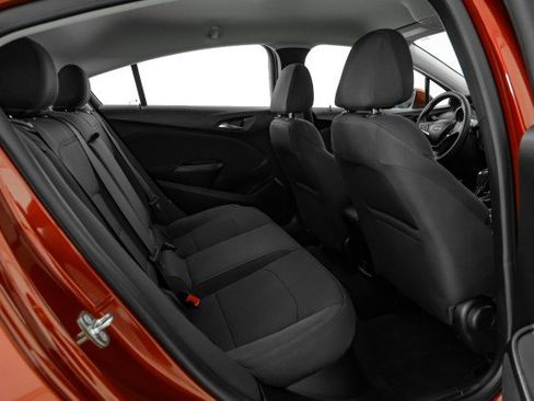 Used 2017 Chevrolet Cruze LT w/ Convenience Package image 31