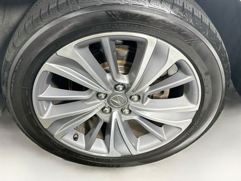 Used 2018 Acura MDX w/ Technology Package FWD image 11