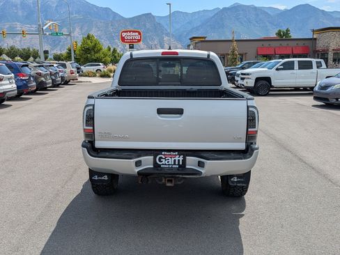 Used 2012 Toyota Tacoma 4x4 Double Cab w/ TRD Sport Pkg image 7