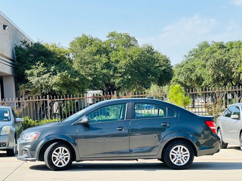 Used 2020 Chevrolet Sonic LS FWD image 5