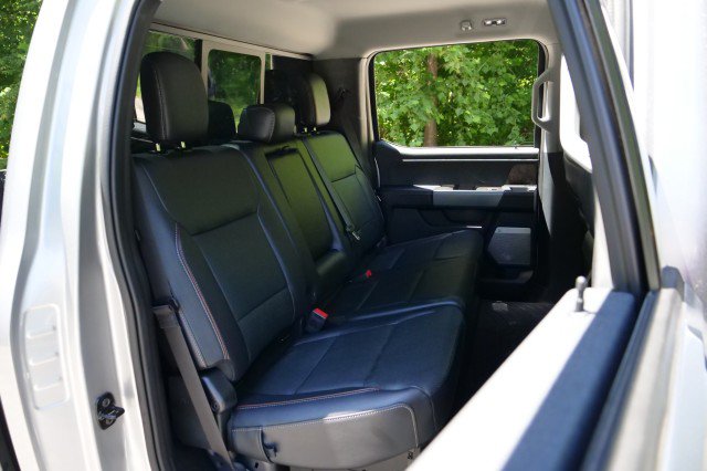 Used 2024 Ford F250 Lariat w/ Sport Appearance Package AWD/4WD image 40