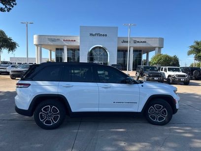 Used 2023 Jeep Grand Cherokee Trailhawk