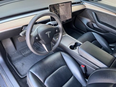 Used 2021 Tesla Model 3 Long Range AWD/4WD image 2