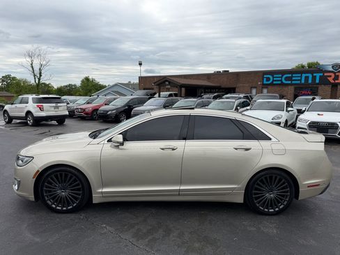 Used 2017 Lincoln MKZ Reserve w/ Technology Package FWD image 6