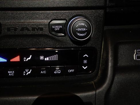 Used 2023 RAM ProMaster 2500 image 29