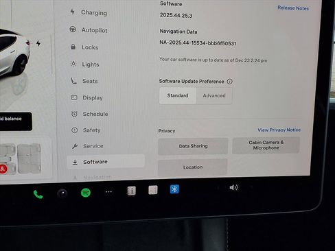 Used 2023 Tesla Model 3 Standard Range image 21