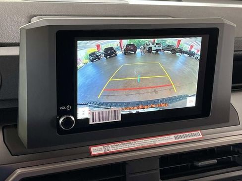 New 2026 Toyota 4Runner SR5 AWD/4WD image 28